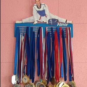Držači za medalje III