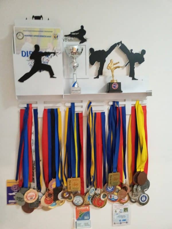 Stalak za medalje - Image 41